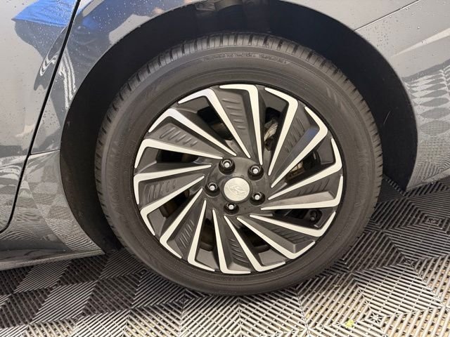 Used 2023 Gray Hyundai Limited image 44