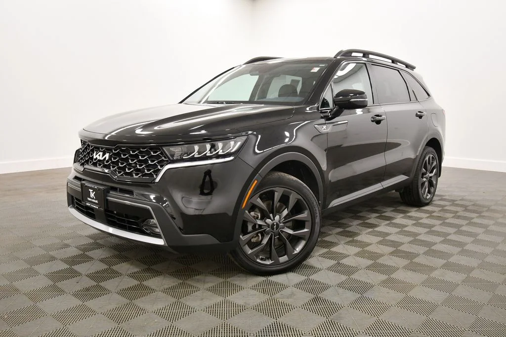 Certified 2022 Kia Sorento X-Line EX with VIN 5XYRHDLF3NG159085 for sale in Rochester, Minnesota