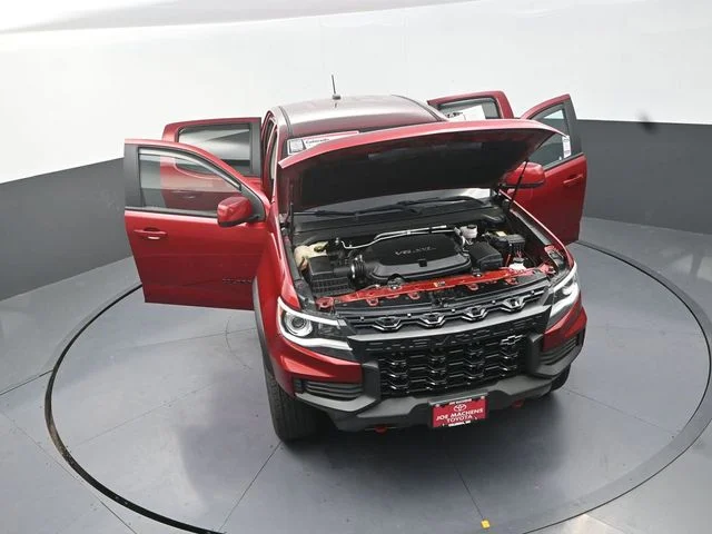 Used 2021 Red Chevrolet ZR2 image 40