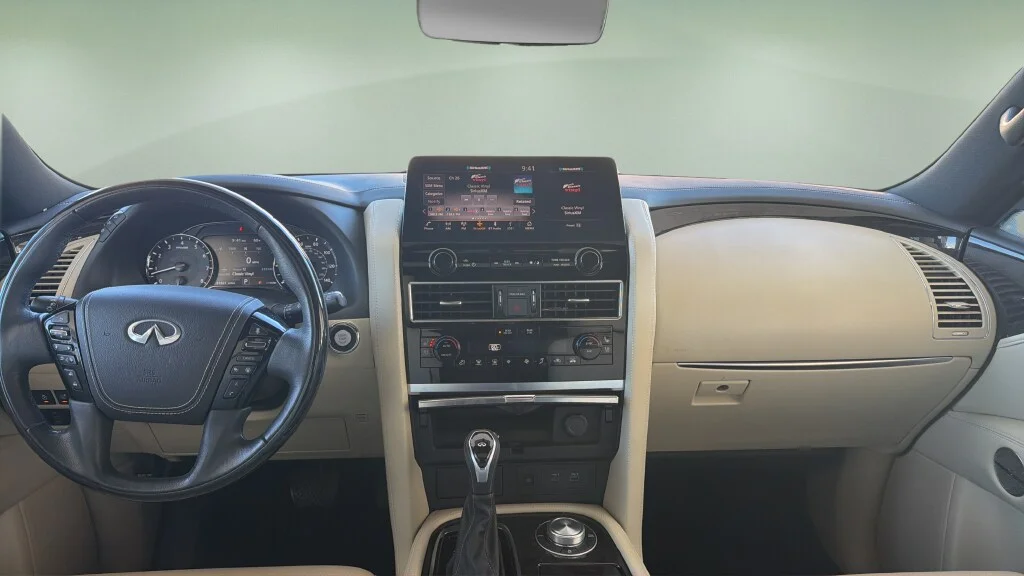 Used 2023 Moonstone White INFINITI Sensory image 19