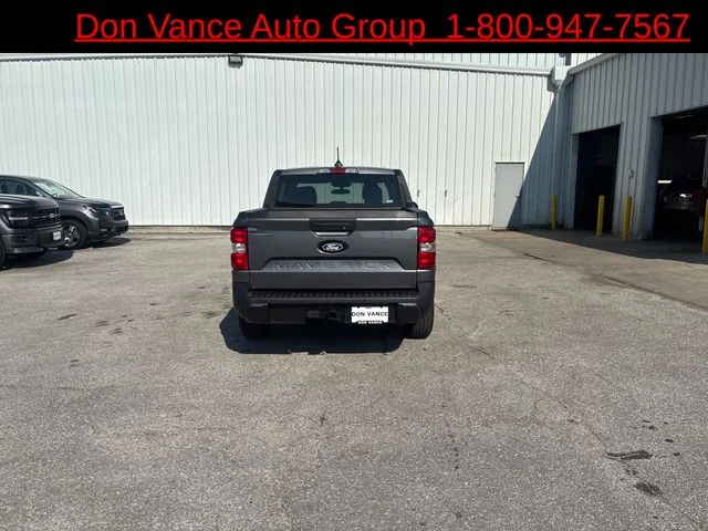 New 2026 Carbonized Gray Metallic Ford XLT image 4