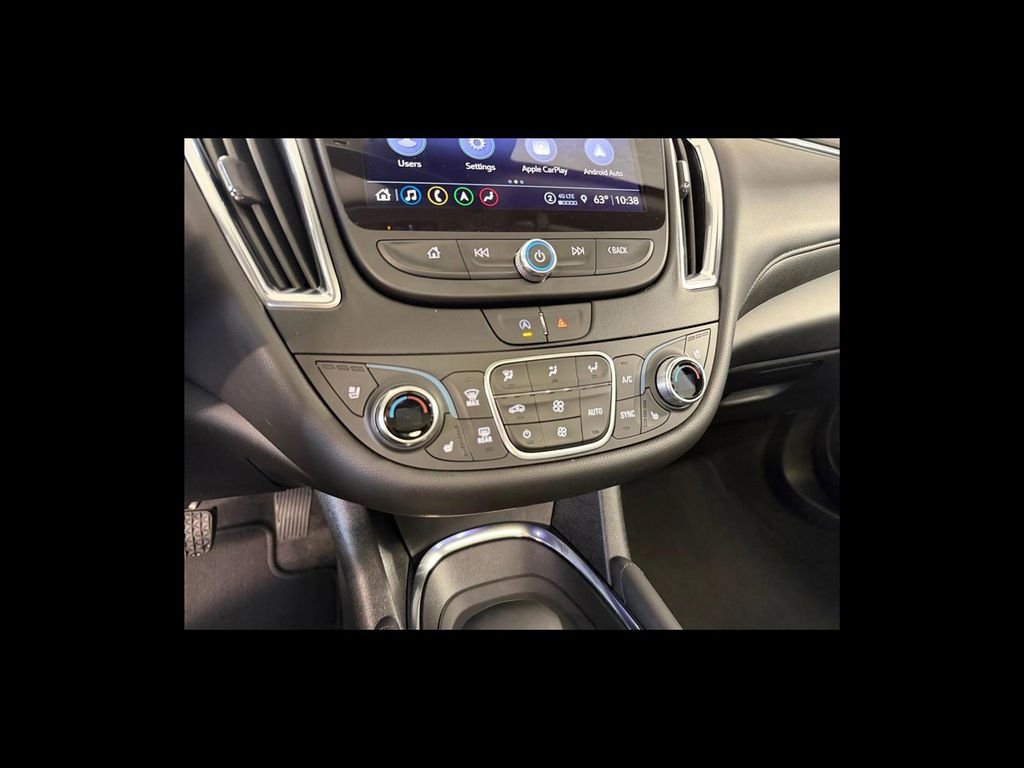 Used 2024 Gray Chevrolet LT image 23