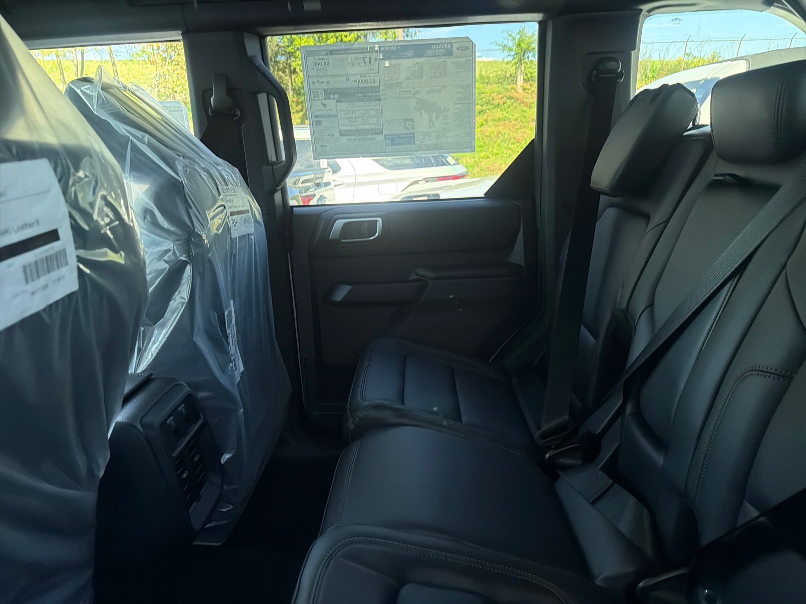New 2026 Avalanche Gray Ford Badlands® image 6
