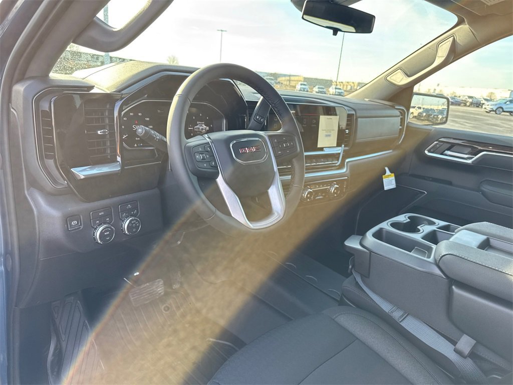 2026 GMC SIERRA - Image 17