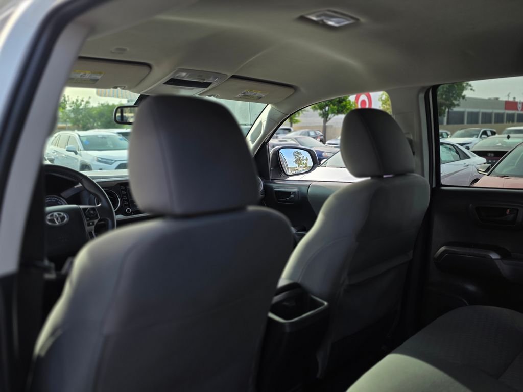 2023 Toyota Tacoma SR5 - Photo 17