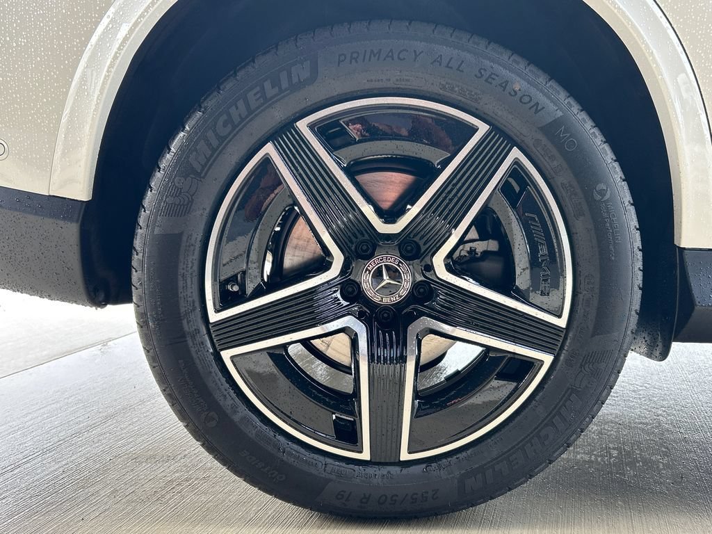 New 2027 Polar White Mercedes-Benz GLC 300 image 70