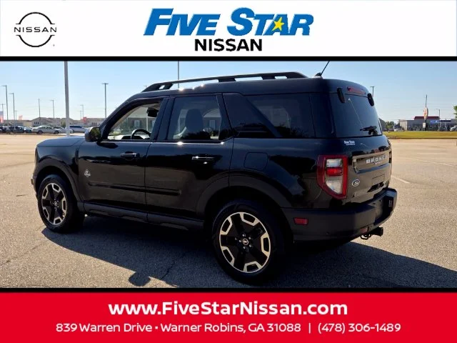 Used 2023 Black Ford Outer Banks image 9