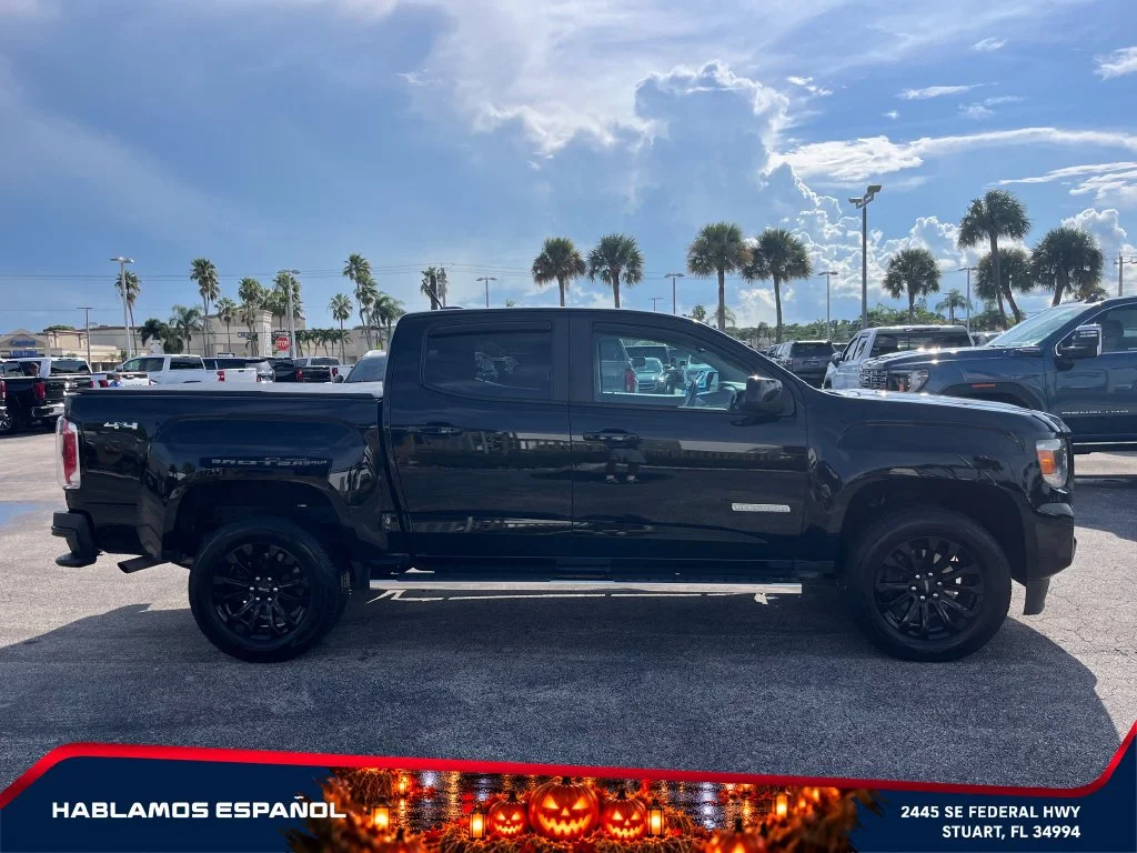 Used 2022 ONYX BLACK GMC 4WD Elevation image 8