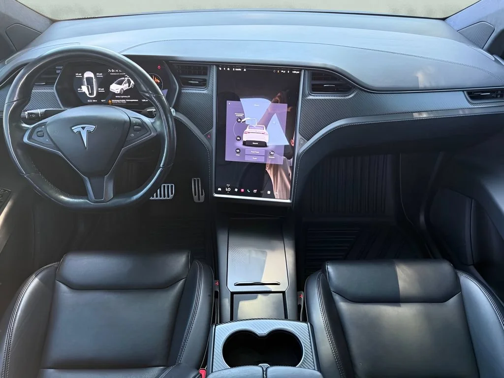 Used 2020  Tesla Performance image 16