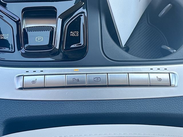 New 2026 Ivory Silver Kia EX image 21