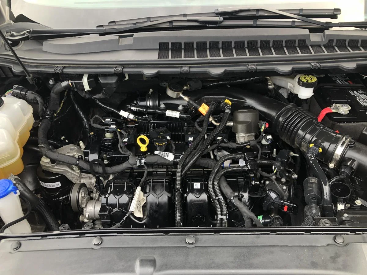 Used 2022 Black Ford SEL AWD image 10