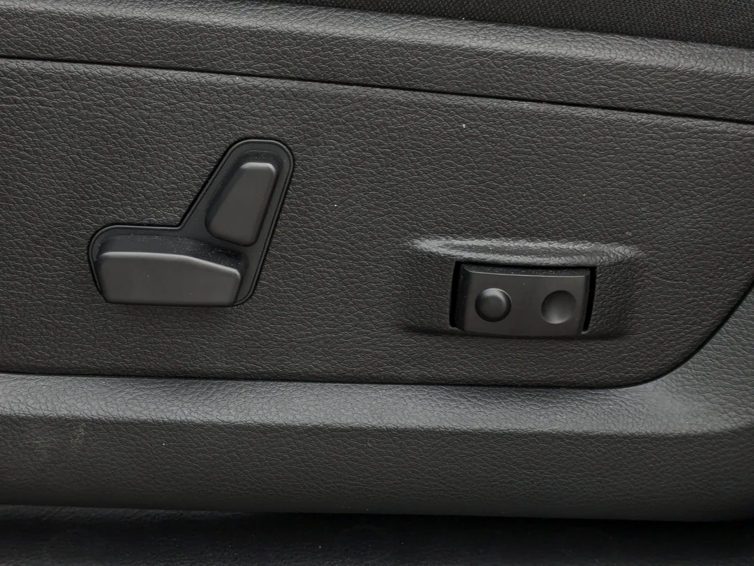 New 2025 Grey RAM Big Horn - - Cummins HO - 5 Lift - 35 A/T Tires - Fuels & More! image 15