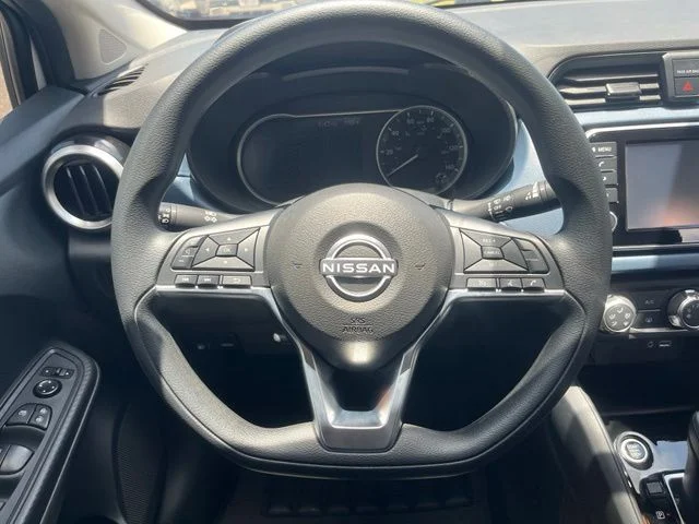 Used 2025 White Nissan 1.6 SV image 16