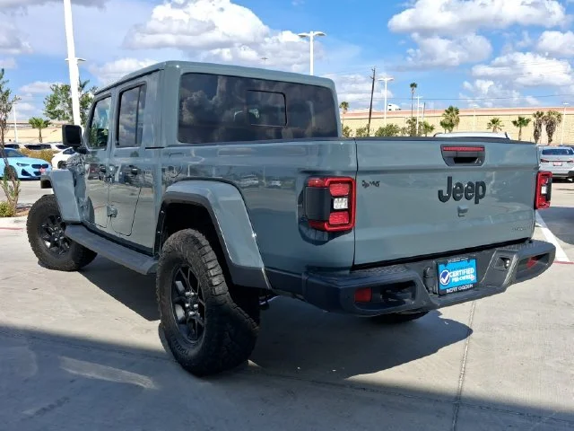 Used 2025 Gray Jeep High Tide image 5