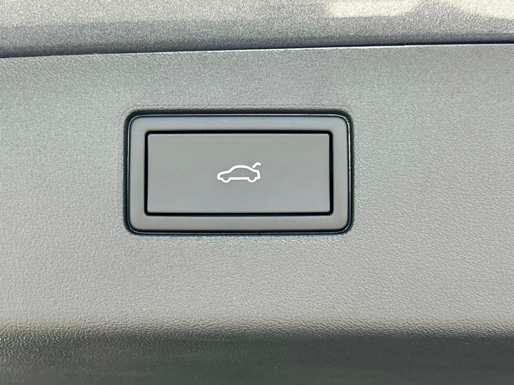 New 2026 Gray Volkswagen 2.0T SE image 52