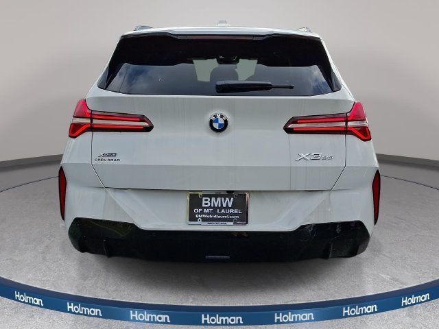 New 2026 Alpine White BMW 30 xDrive image 5