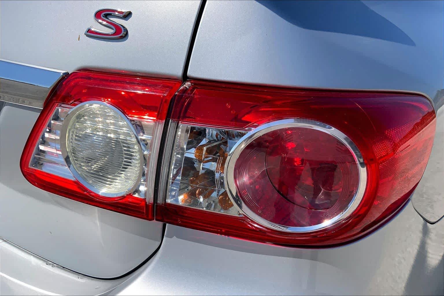 Used 2013 Classic Silver Metallic Toyota S image 29