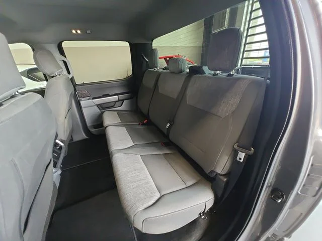 Used 2021 Gray Metallic Ford XLT image 22