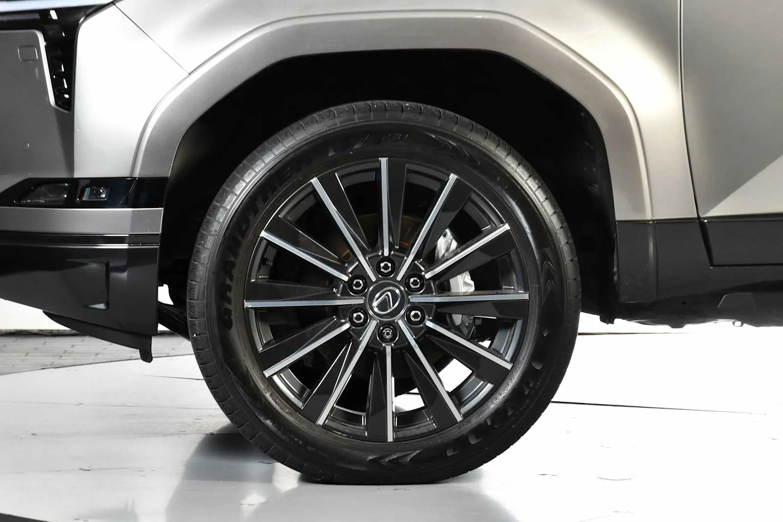 Used 2025 Atomic Silver Lexus Luxury+ image 10