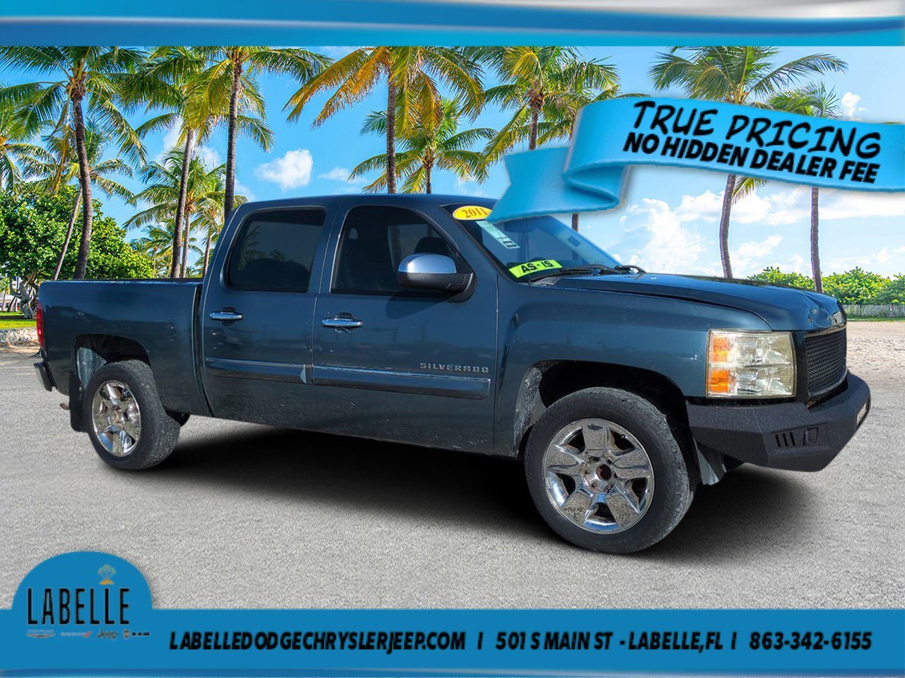 Used 2011 Blue Granite Metallic Chevrolet LT image 1