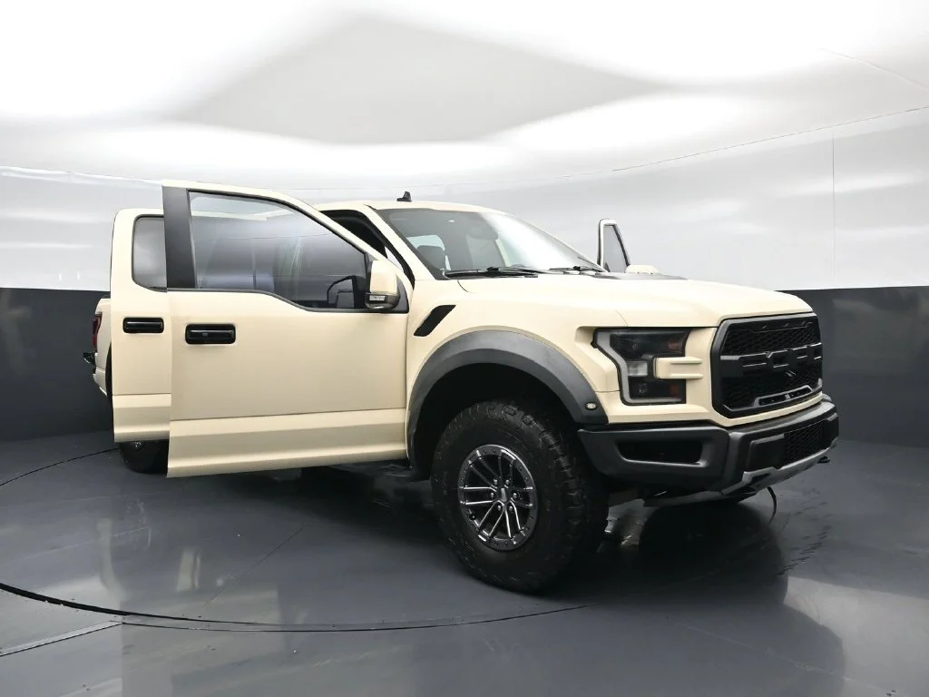Used 2019 Black Ford Raptor image 30