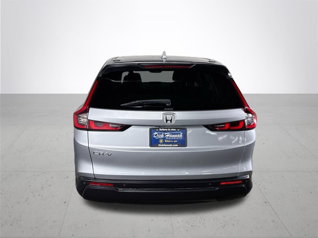 Used 2023 Silver Honda EX-L image 7