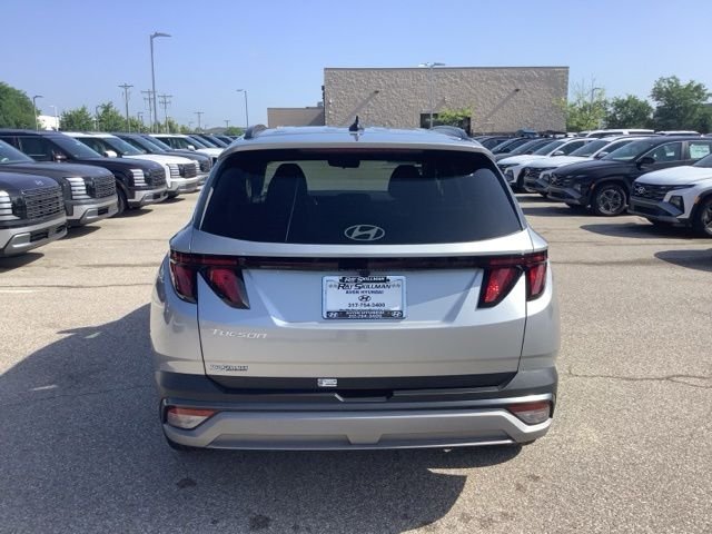 Certified Used 2025 Shimmering Silver Hyundai SEL image 6