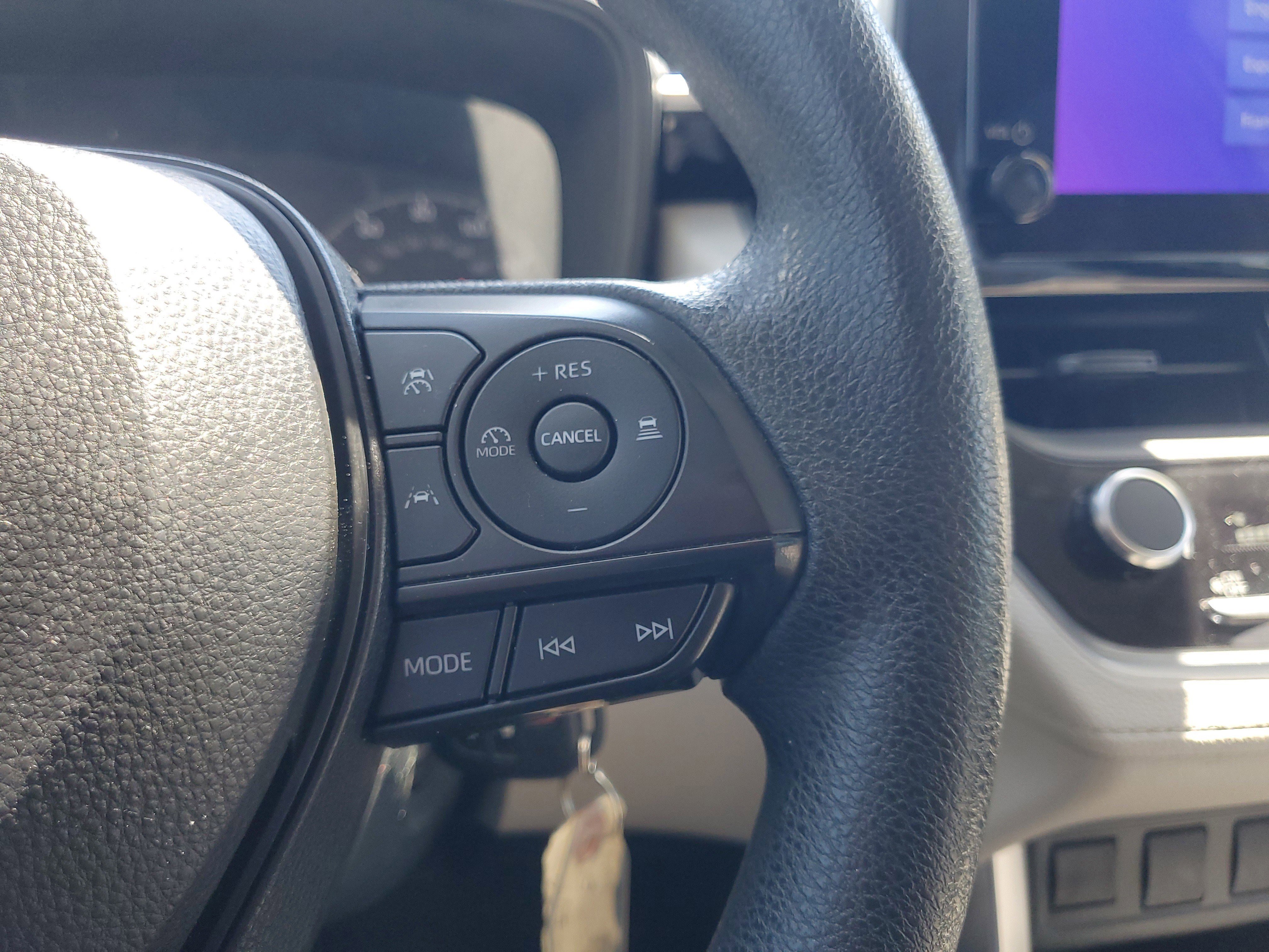 Used 2023 Silver Toyota L image 22