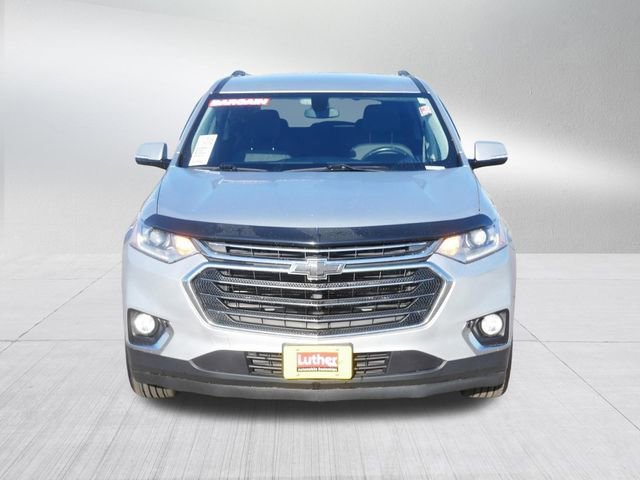 Used 2018 Chevrolet Traverse 1LT with VIN 1GNEVGKW9JJ113031 for sale in Cambridge, MN