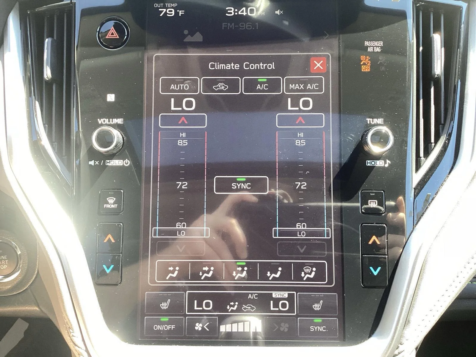 Used 2025 Autumn Green Metallic Subaru Onyx Edition image 23