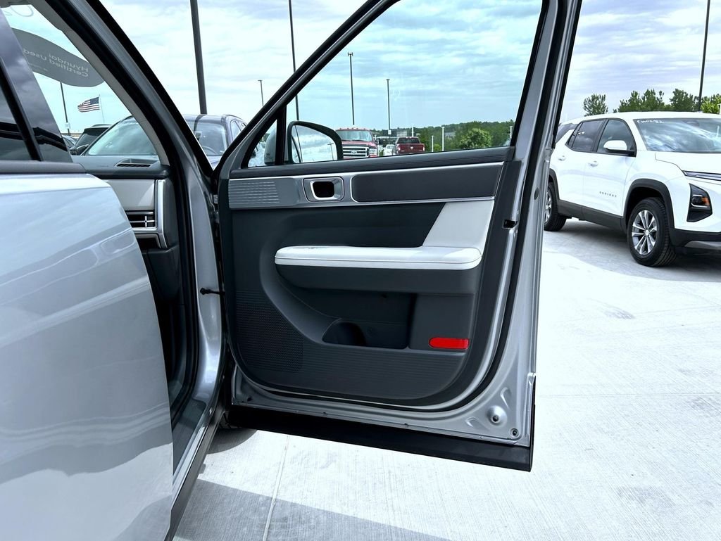 Used 2026 Silver Hyundai SEL image 17
