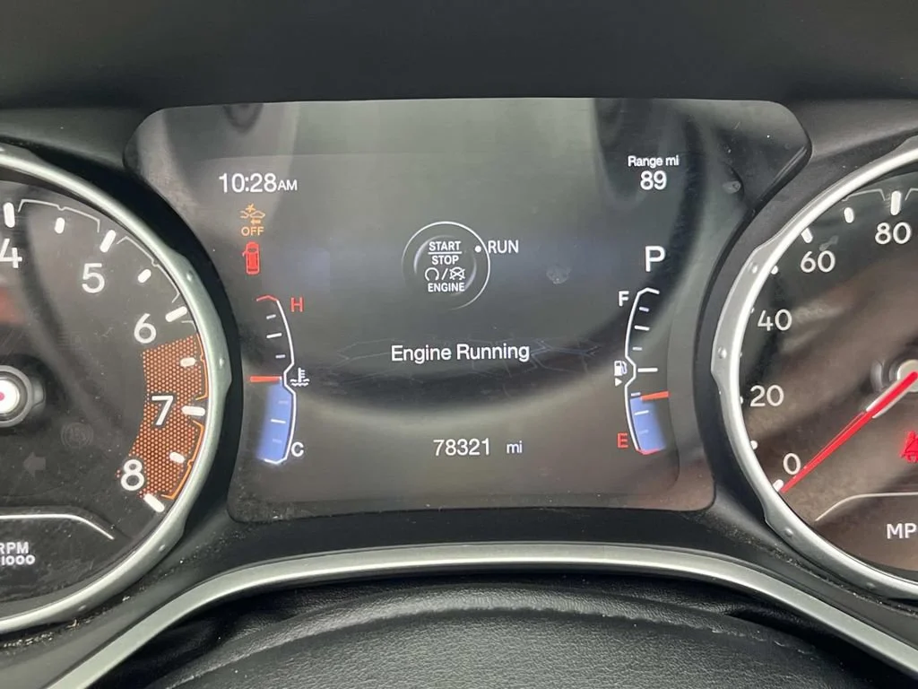 Used 2021 Green Jeep Limited image 16