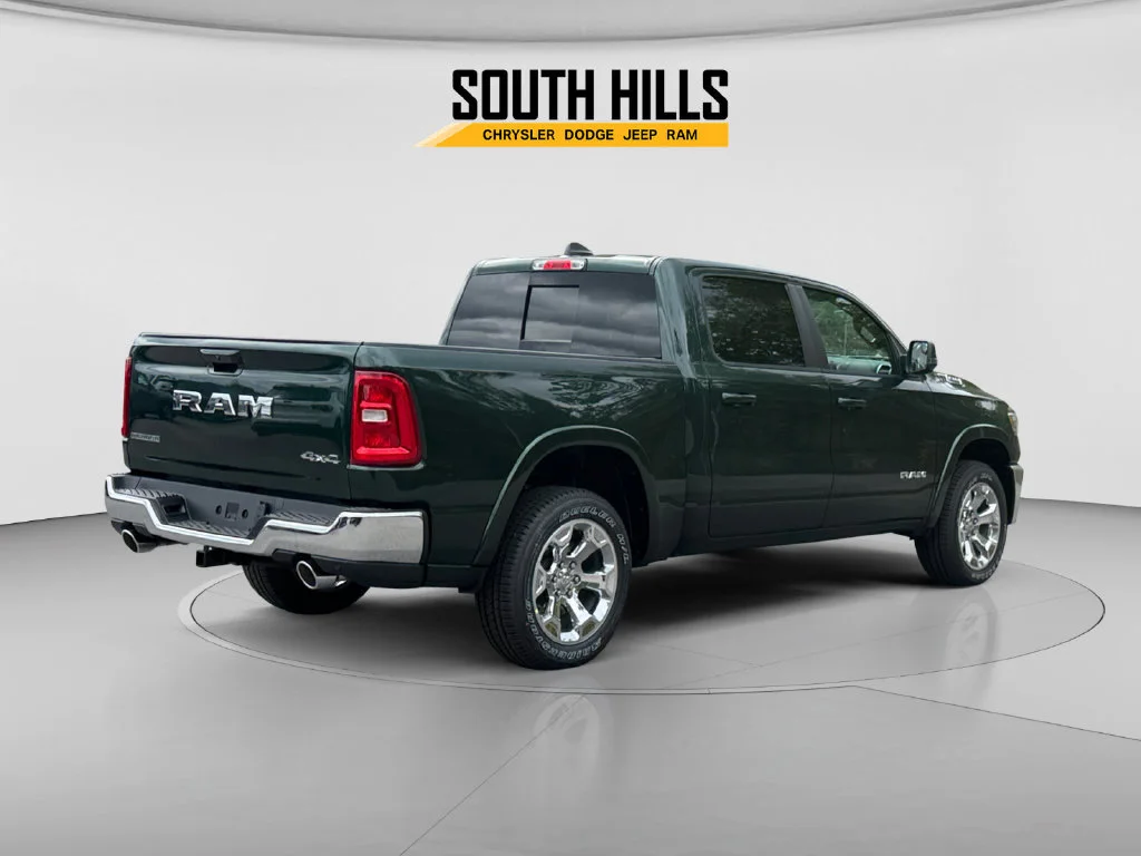 New 2027 Serrano-Green Metallic Exterior Paint RAM Big Horn/Lone Star image 5