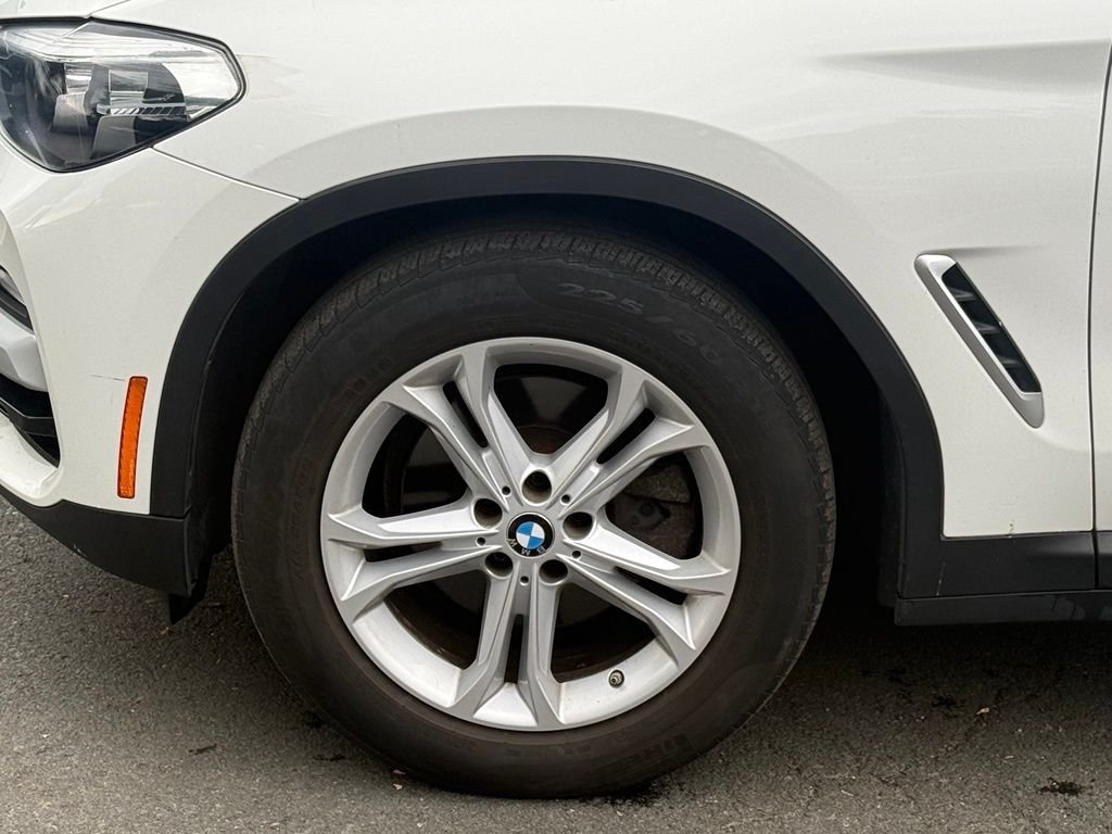 Used 2018 White BMW xDrive30i image 10