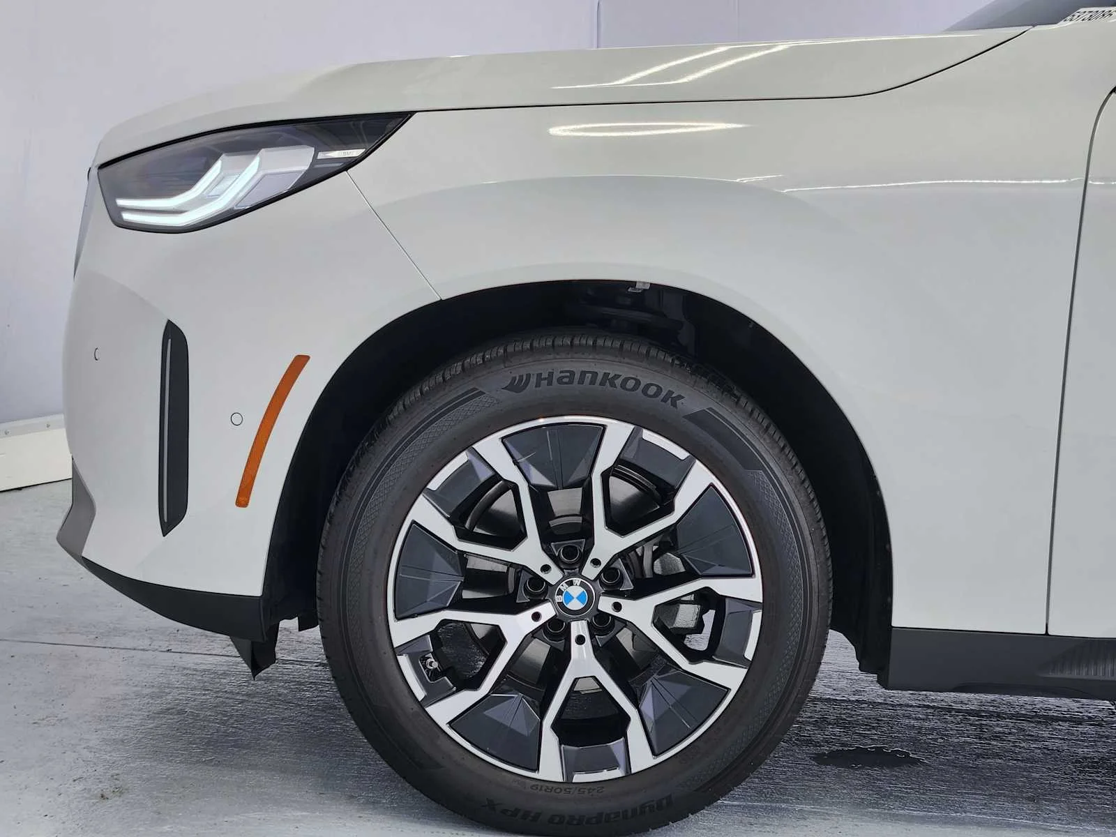 Certified Used 2026 Alpine White BMW 30 xDrive image 6