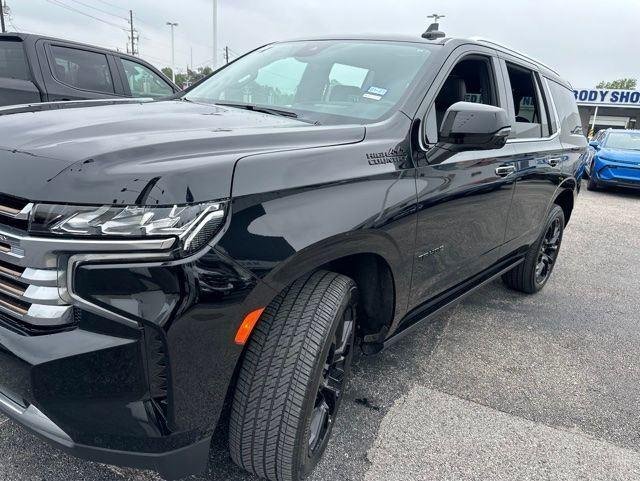 Certified Used 2023 Black Chevrolet High Country image 3