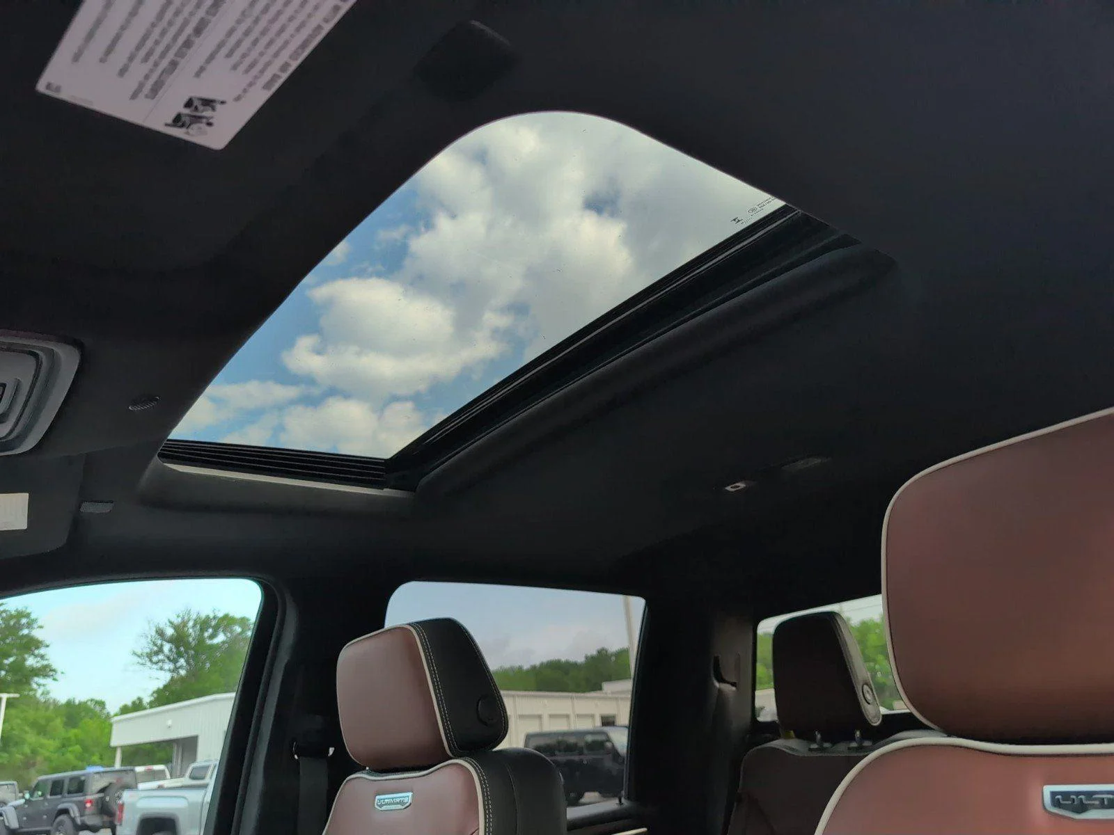 New 2026 Glacier White Tricoat GMC Denali Ultimate image 14