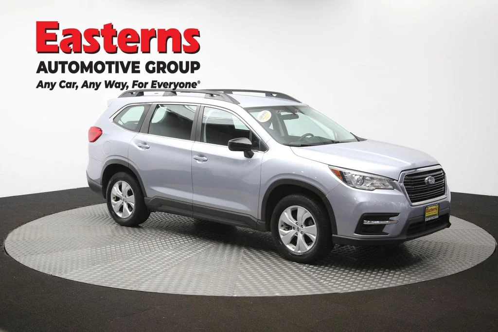 Used 2022 Silver Subaru Base image 47