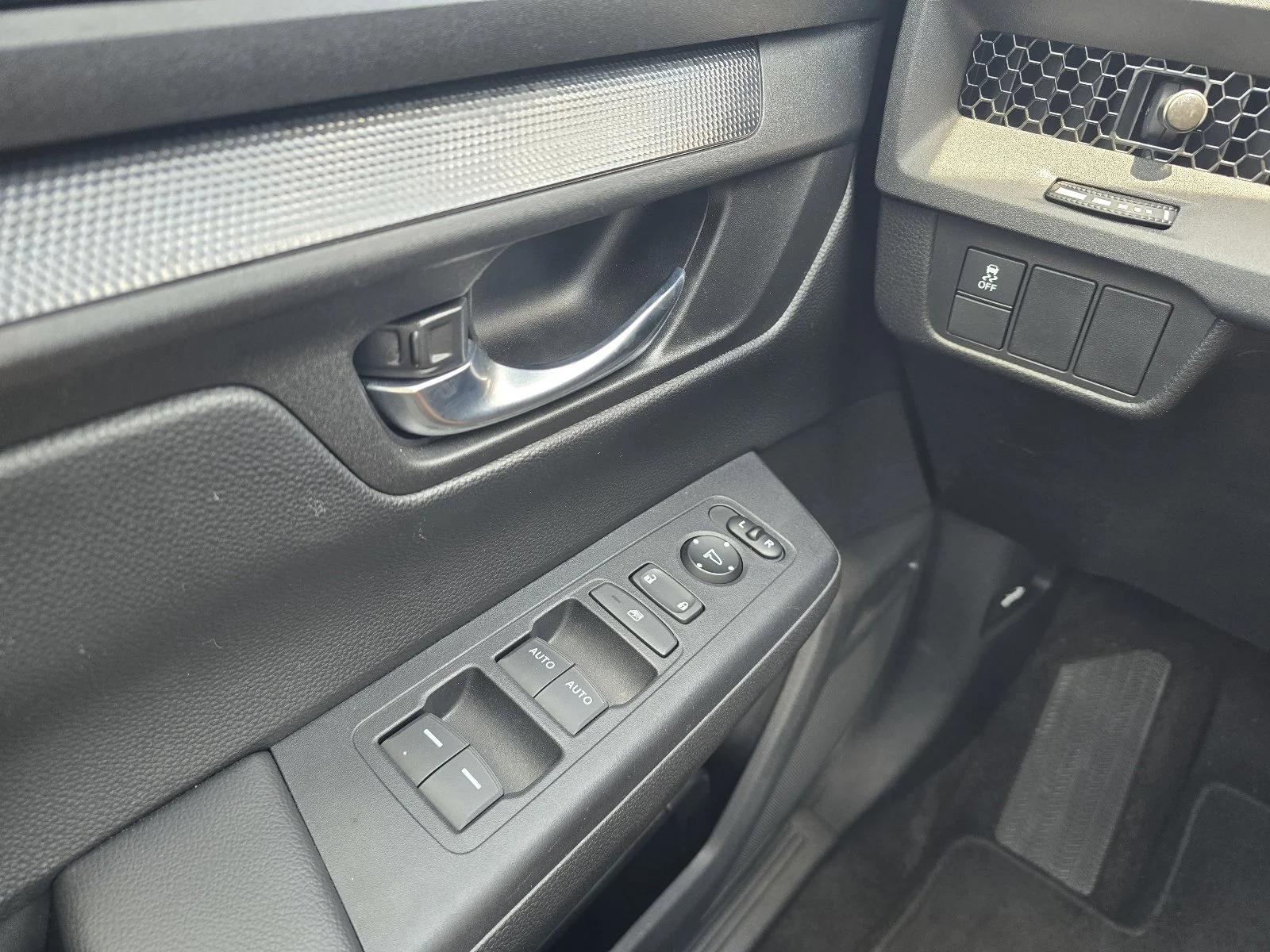 2023 Honda CR-V EX - Photo 47