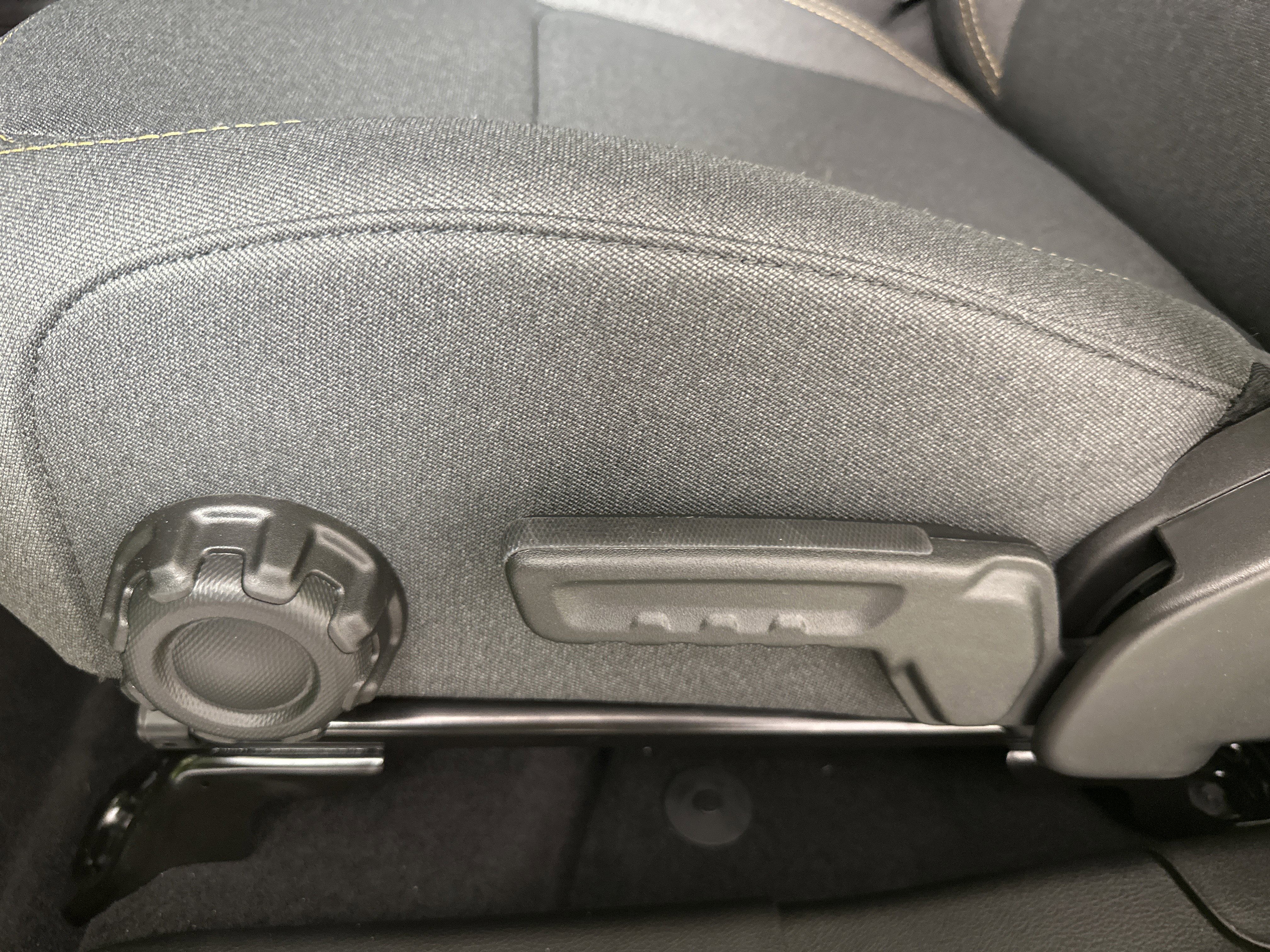 2026 Jeep Wrangler 4-Door Willys - Photo 10