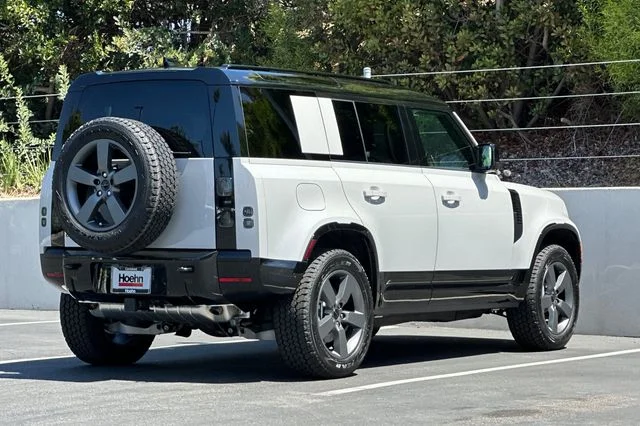 New 2026 Borasco Grey Land Rover X-Dynamic SE image 5