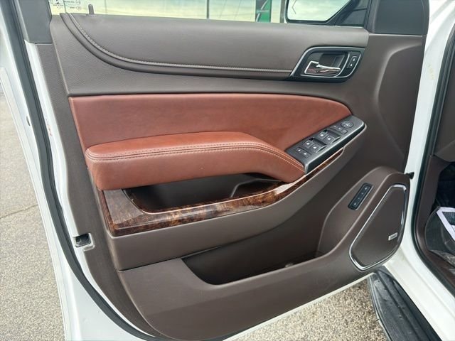 Used 2019 White Chevrolet Premier image 11