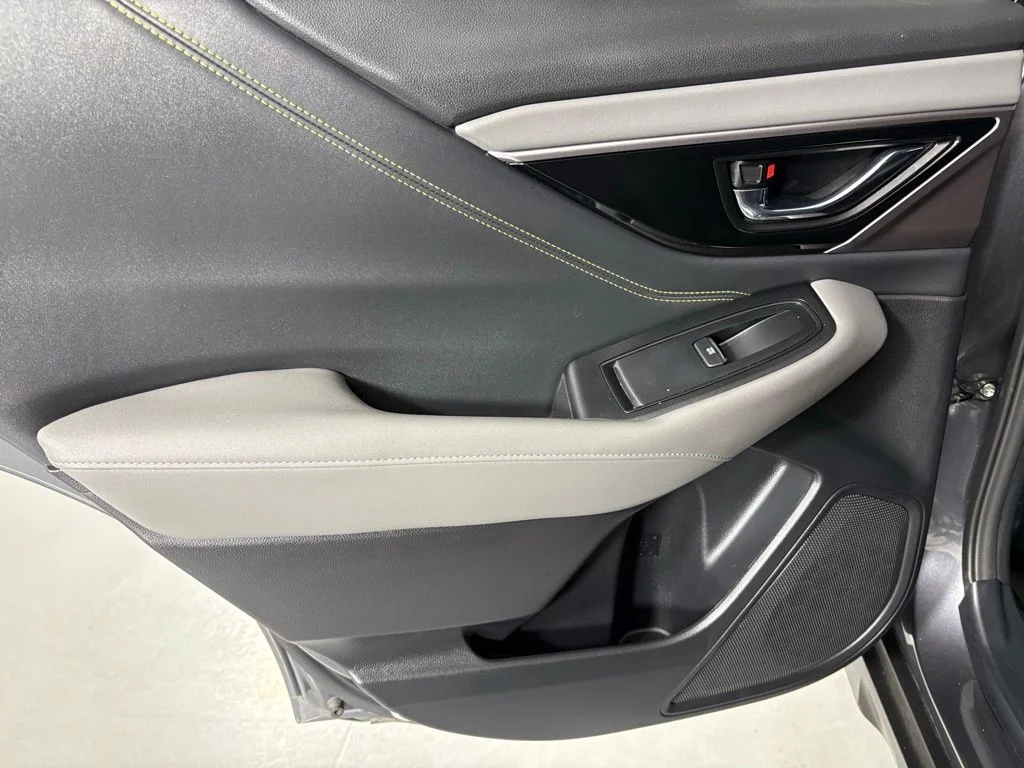 Used 2025 Gray Subaru Onyx Edition image 40