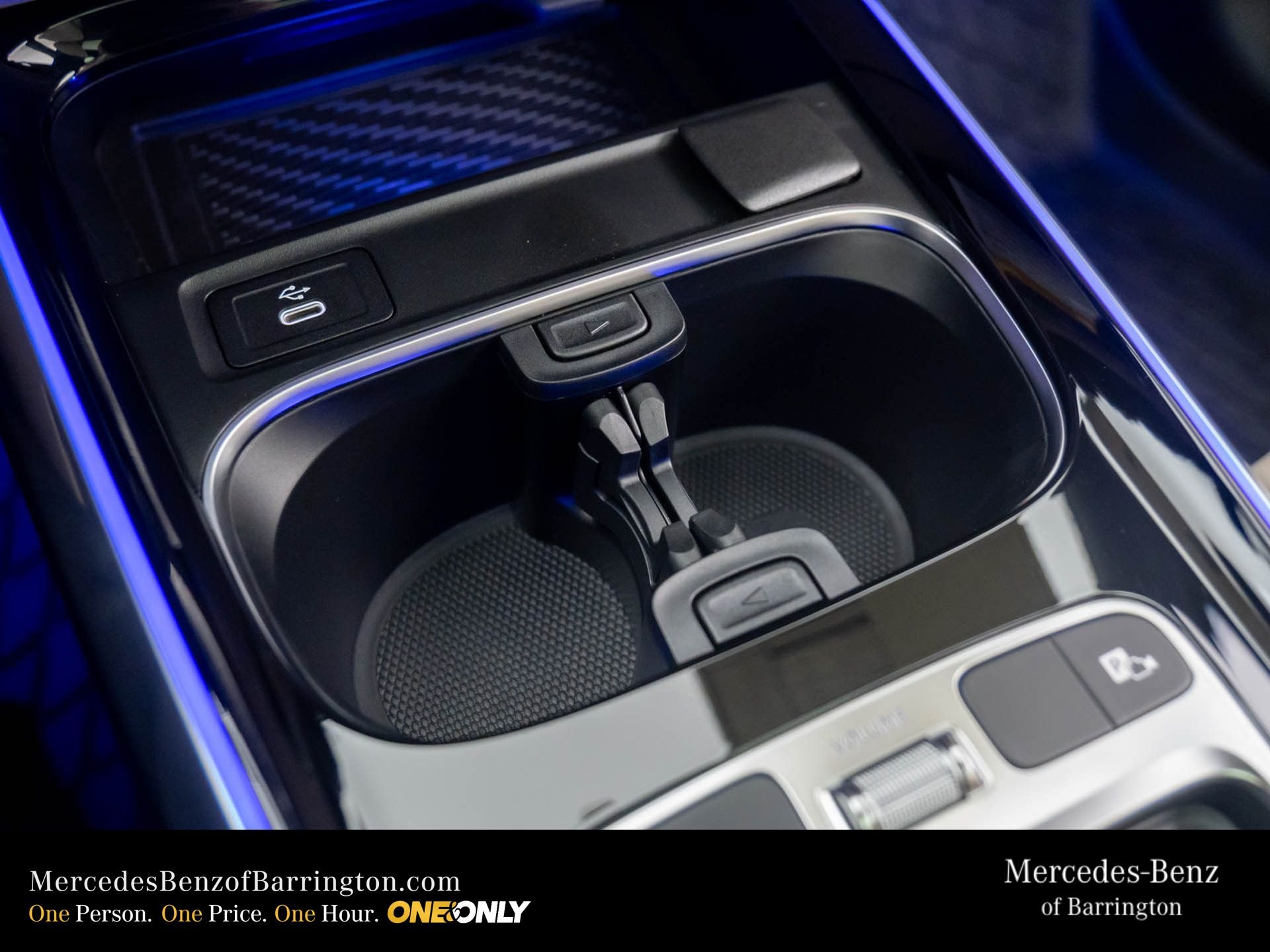 New 2026 Mountain Grey Metallic Mercedes-Benz GLA 250 image 31
