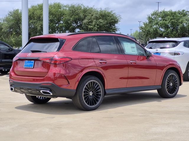 New 2026 MANUFAKTUR Patagonia Red Metallic Mercedes-Benz GLC 300 image 6