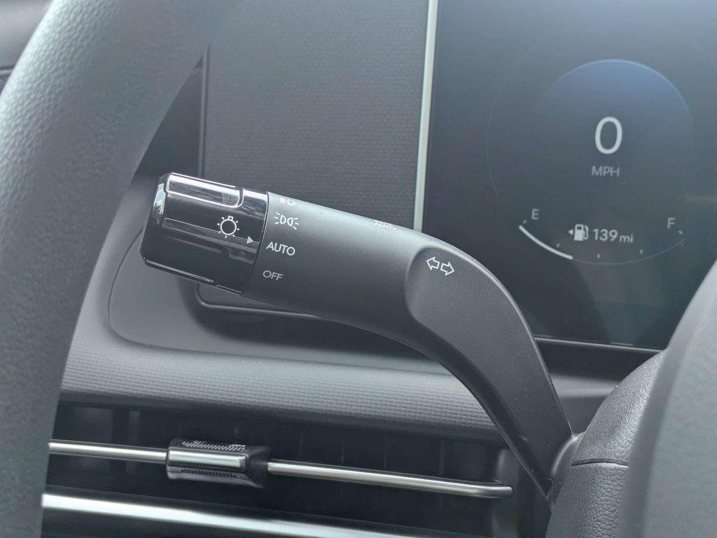 New 2026 Gray Hyundai SEL Activity FWD image 28