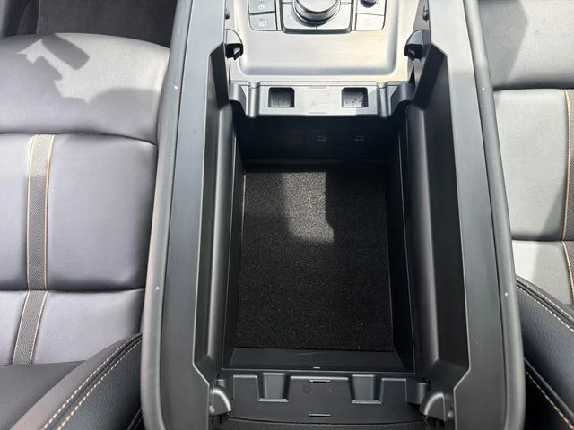 Used 2024 Black Mazda 3.3 Turbo Select image 25