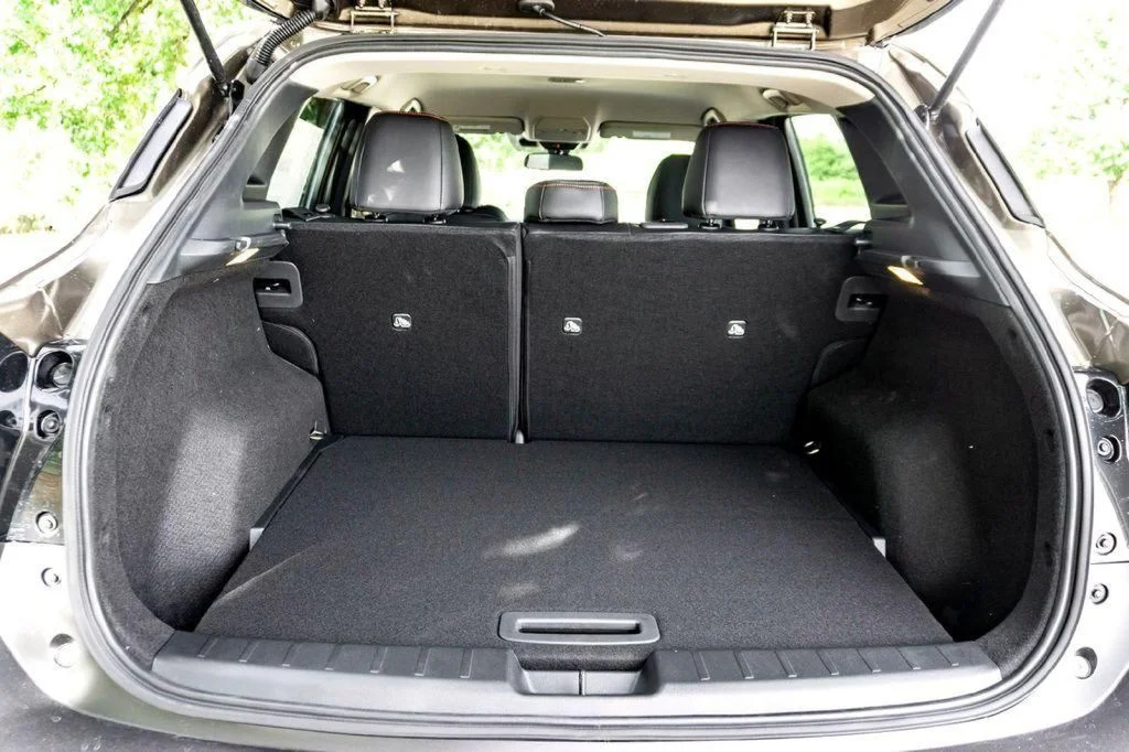 2026 Nissan KICKS SR - Photo 21