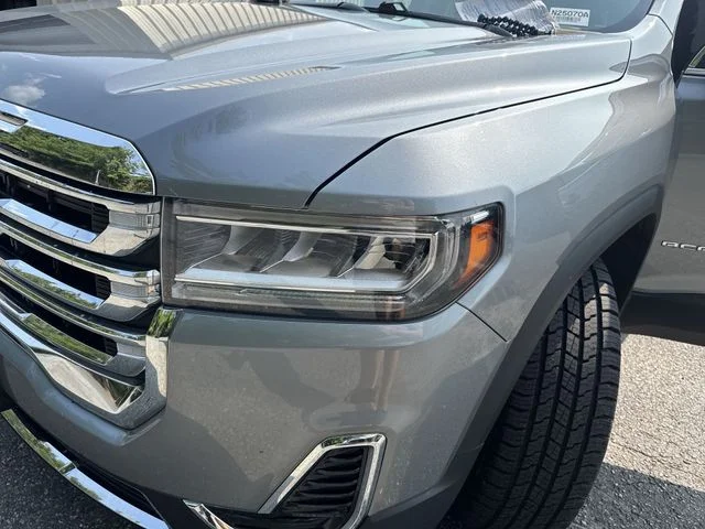 Used 2023 Silver GMC SLE image 31