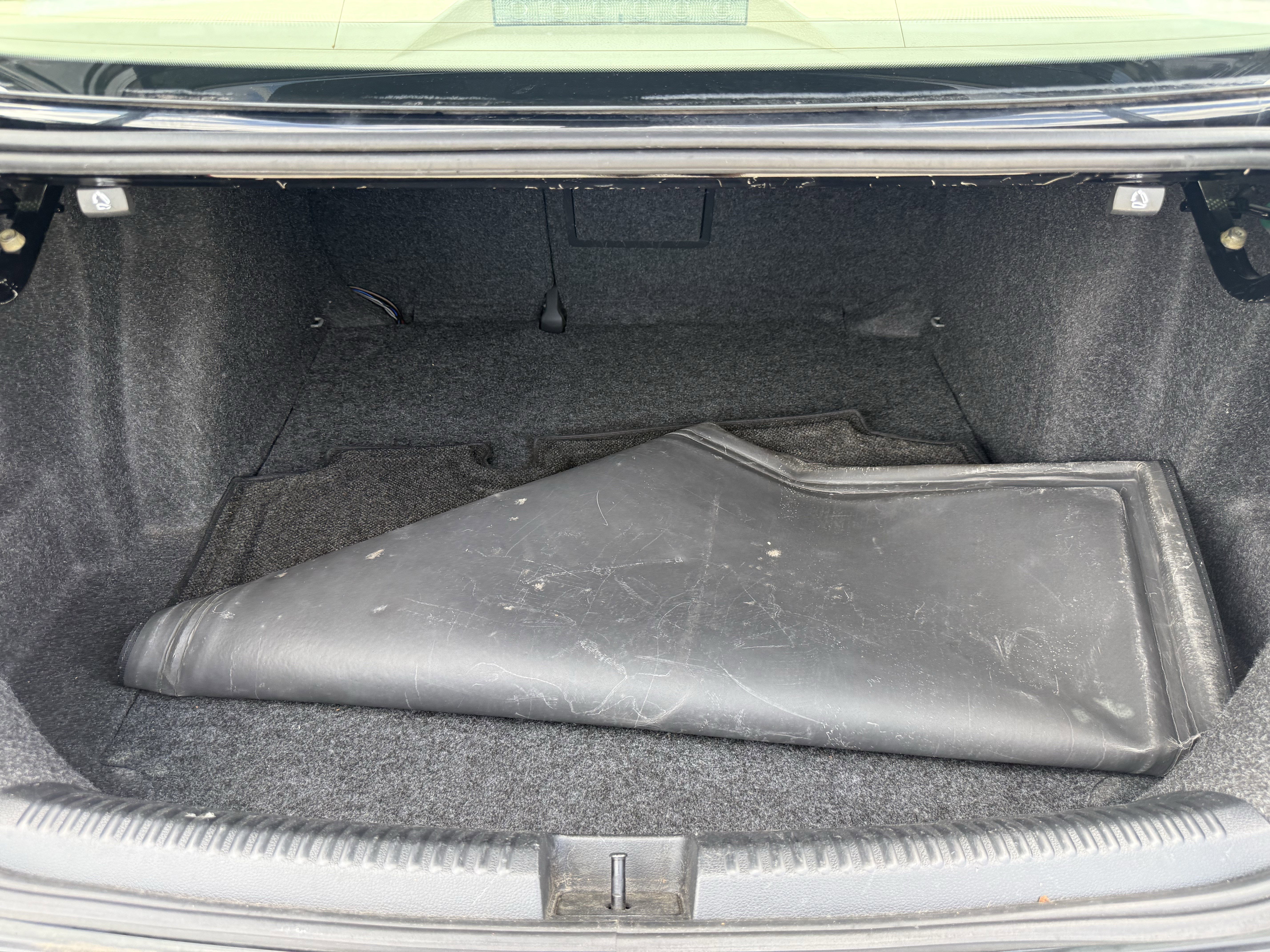 Used 2015  Volkswagen  image 30